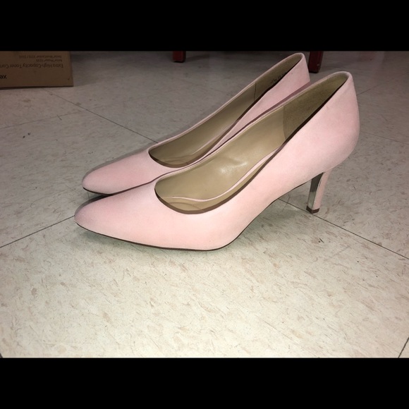 Naturalizer heels - Picture 4 of 8